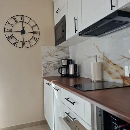 公寓 Malaga Ii 达尔沃沃